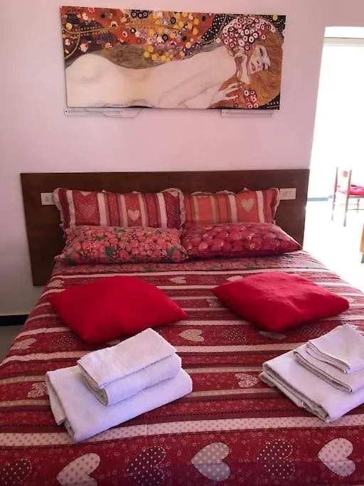 Apartment Beatrice Nel Centro Di Levanto